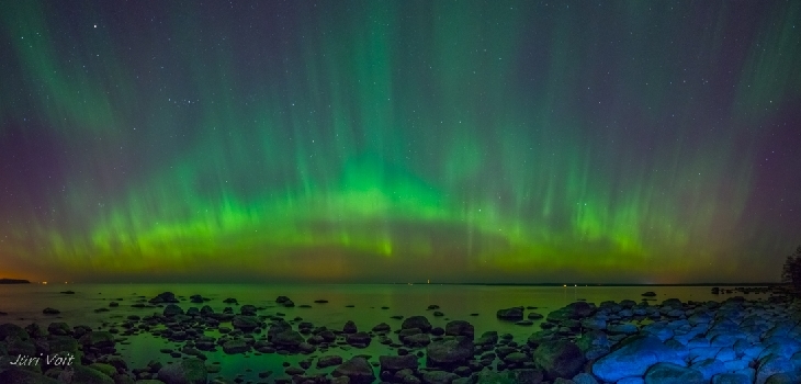 最強太陽風暴下的極光：太陽與地球的火花