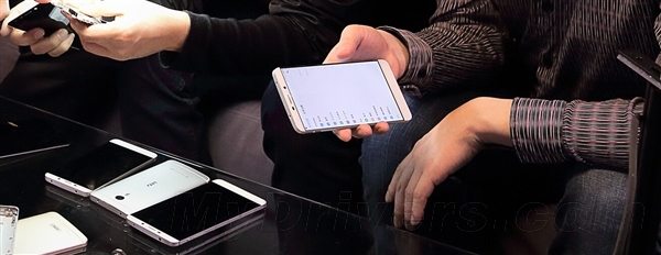 樂視超級手機今日發(fā)布：三款機型 無邊框設(shè)計