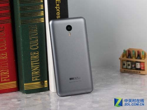 全都不到千元 8款高人氣4G新品手機推薦 