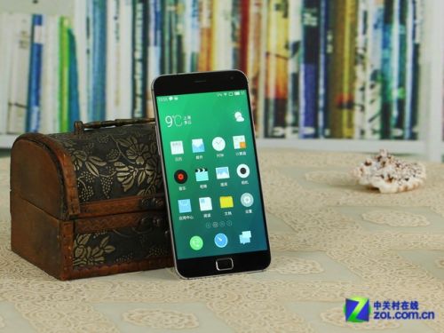 高考后換機季 八大必看時尚娛樂手機薦 