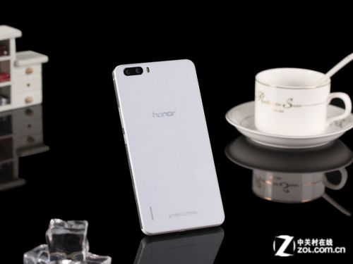 高考后換機(jī)季 八大必看時(shí)尚娛樂手機(jī)薦 