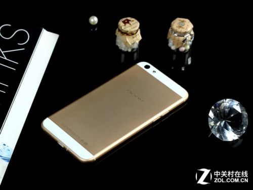 拍照本領哪家強 八大拍照實力派手機薦