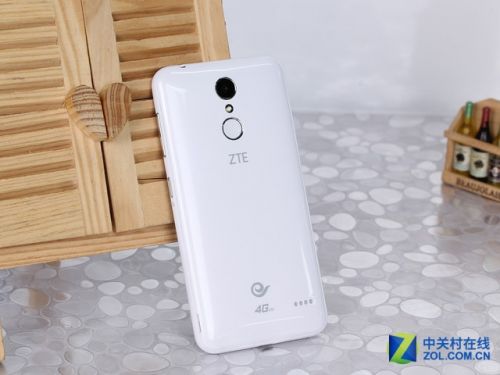 拍照本領哪家強 八大拍照實力派手機薦