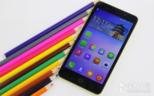 2GB運(yùn)存多彩殼699元 大神F1極速版評測