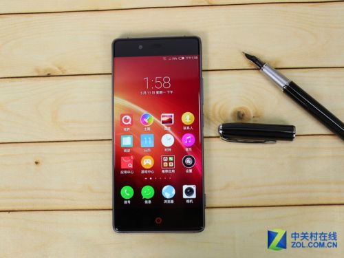 金屬和玻璃的融合 八大高顏值4G手機薦 