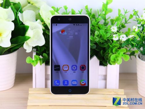 499元也這么強! 8款必關注的千元4G<a href=/mobile/ target=_blank class=infotextkey>手機</a>