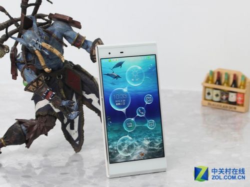 全金屬還是雙玻璃 八大時(shí)尚智能機(jī)推薦