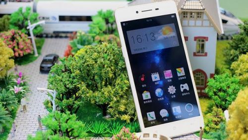 2015上半年10大智能機盤點 國產(chǎn)過半數(shù)
