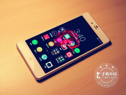 雙面玻璃拍照佳_小米手機(jī)4第2張圖