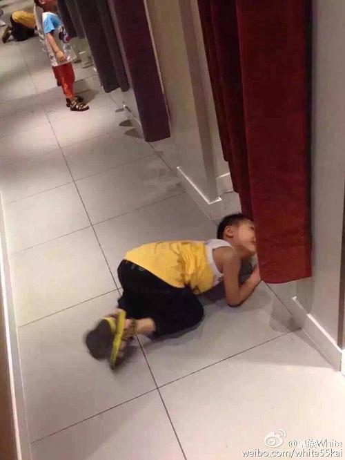 LOL圈微博調(diào)侃優(yōu)衣庫(kù)，小智、洞主居然都在找種子？