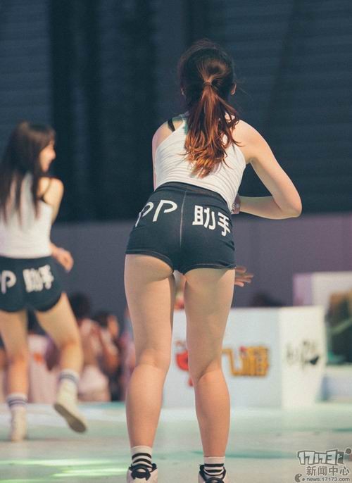 滿城盡是打底褲 ChinaJoy首日雷人囧圖合集