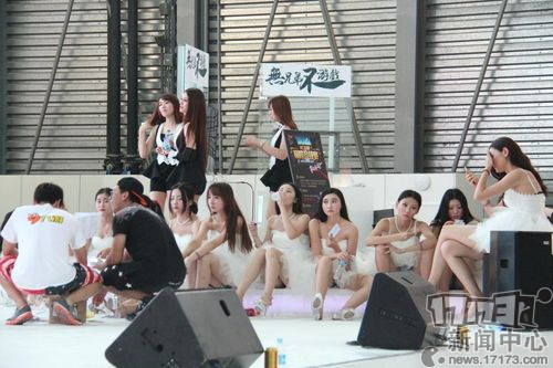 chinajoy chinajoy2015showgirl chinajoy2015走光 chinajoy女神