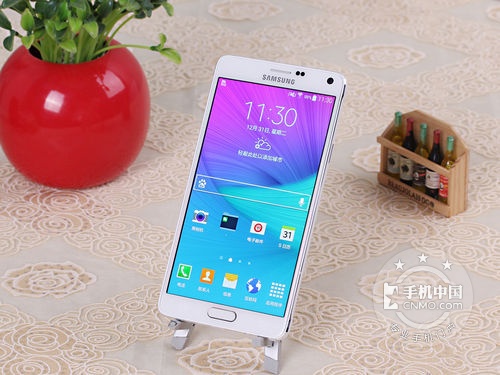 5.7英寸屏震撼視覺第1張圖