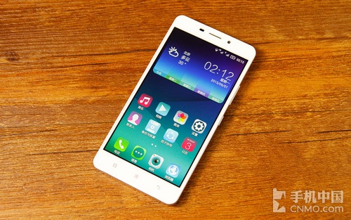 獨特的黃金眼設(shè)計_三星G9250第1張圖