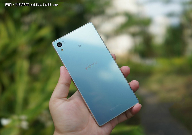 直降300還送禮 索尼Xperia Z3+僅4699元