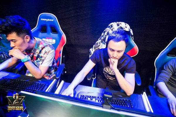 LOL的地位正在崛起!大腕明星和玩家親密互動