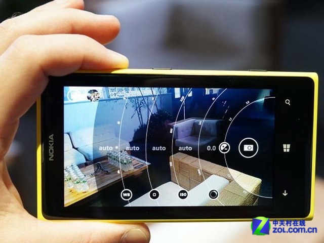 4100萬像素 港版諾基亞1020今日報好價 