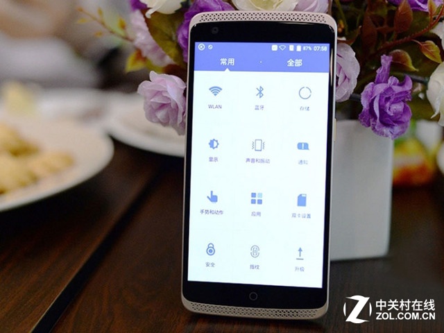 頂尖旗艦配置 中興Axon天機報價2699元
