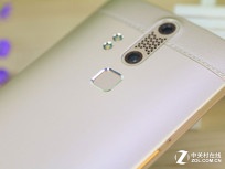 搭大猩猩抗菌屏 中興AXON天機首發上市