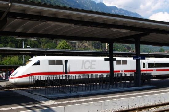 印尼高鐵爭奪：中國、日本方案都被打回