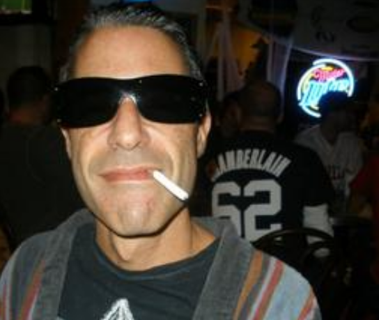 域名注冊 域名投資 麥克·曼恩