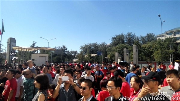 首個小米之家商城店開業(yè)：小米正式走向線下