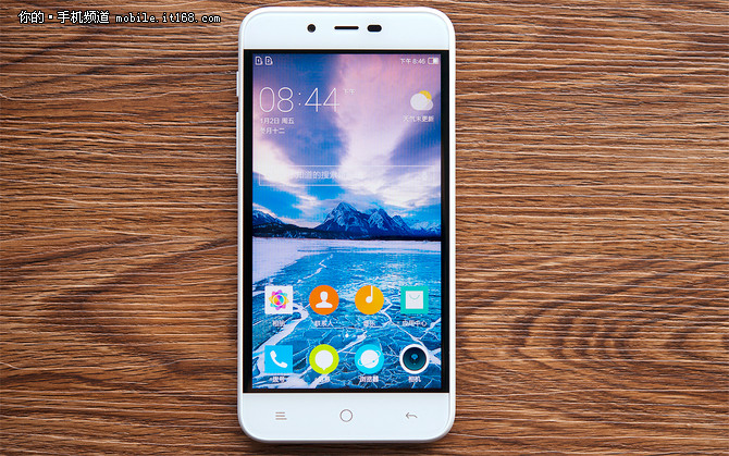 紅辣椒X1評測:699元指紋手機體驗如何？