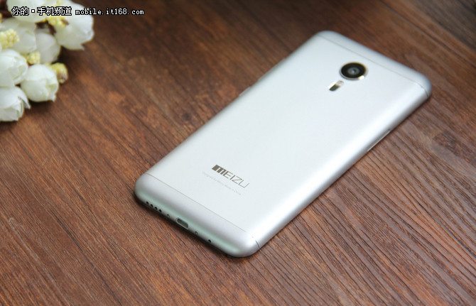 魅族MX5現貨1799元 本周國美銷量TOP10