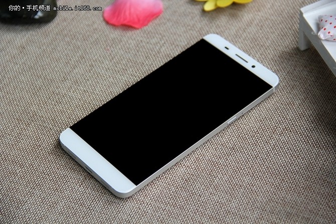 本周超值手機(jī)匯總