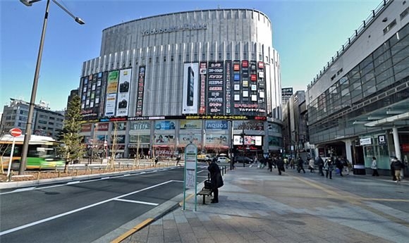 日本全球最大電器街：中國人蜂擁而至