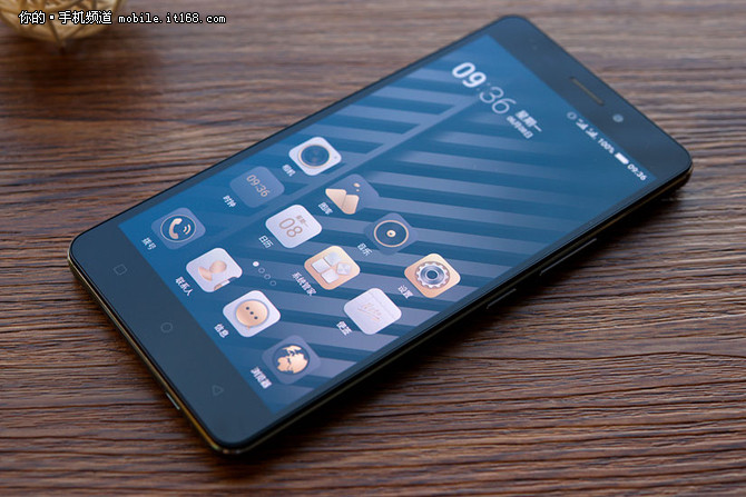 可一周僅充兩次電 金立長續航M5售1969