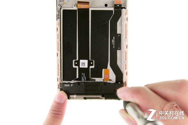 按鍵壽命堪憂 紅米Note 3深度拆解圖賞