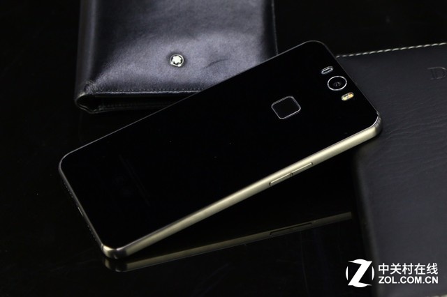 原汁原味德國(guó)尚品 Gigaset ME pro圖賞