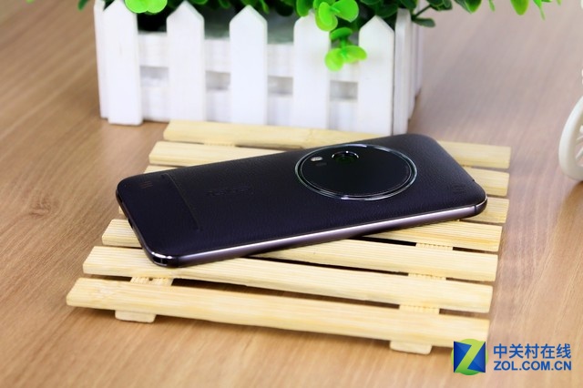 獨具慧眼 華碩鷹眼ZenFone Zoom圖賞