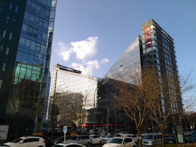 千元機(jī)大戰(zhàn) 榮耀暢玩5X對(duì)比紅米Note 3 