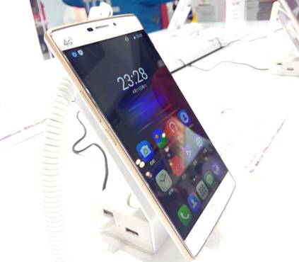 領(lǐng)跑4G+，TCL通訊攜VoLTE終端出席移動大會 