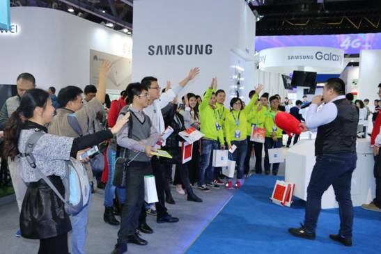 小辣椒x5亮相中國移動合作伙伴大會