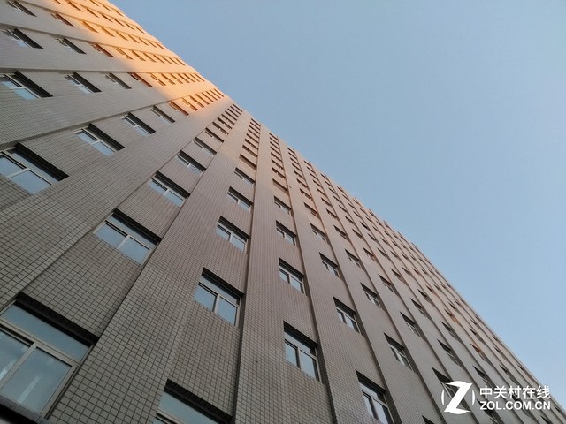 水土不“服” AGM A1三防旅行手機評測