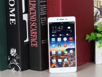 影像+閃充 十年OPPO用心打造精品手機