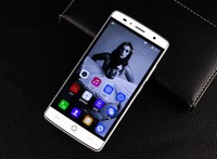 智能遙控“樂控2.0” TCL樂玩2C圖賞