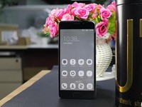 聯發科八核支持指紋 有糖手機U7評測