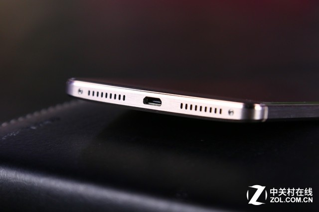 精湛設(shè)計(jì)與工藝 華為Mate8摩卡金版圖賞