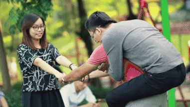 朋友圈曬照之真相：我的眼淚掉下來(lái)