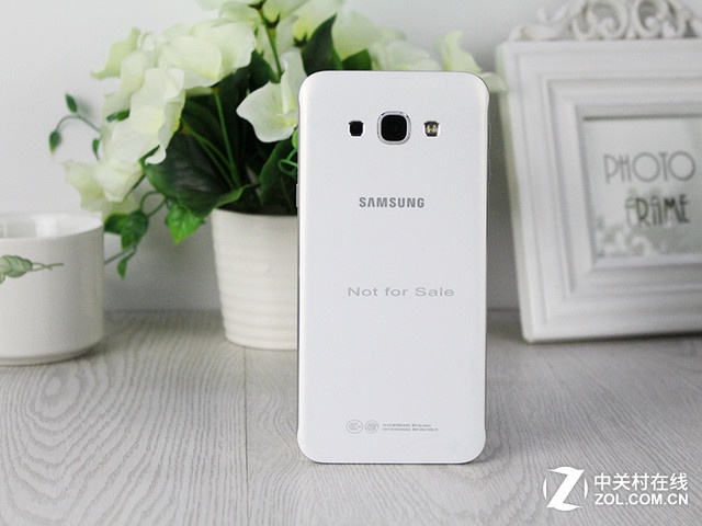 全網通+指紋識別 三星GALAXY A8促銷中