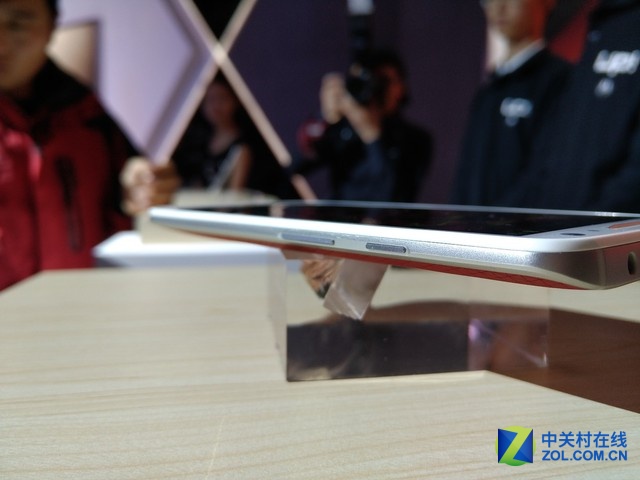 選擇決定實力 Moto X 極現場真機實拍