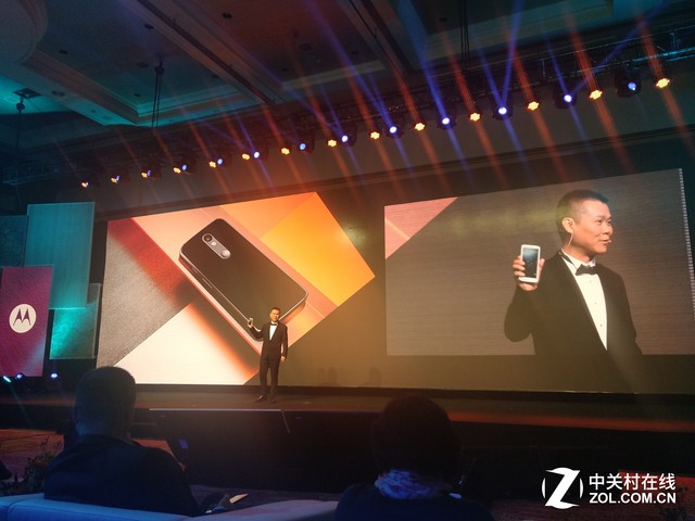 售價5288元 防碎屏旗艦Moto X 極發(fā)布 