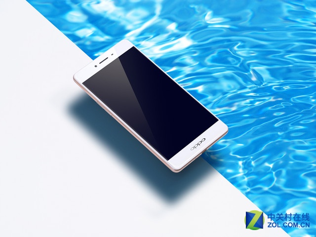 擁有超清畫(huà)質(zhì) OPPO A53官網(wǎng)報(bào)價(jià)1799元 