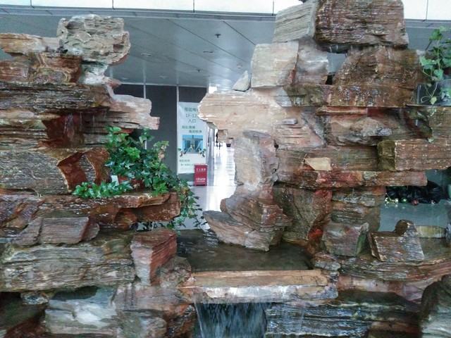 指紋識(shí)別800萬(wàn)像素拍照 TCL樂(lè)玩2C評(píng)測(cè)