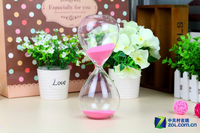 花樣百出 2015年手機發(fā)布會邀請函回顧