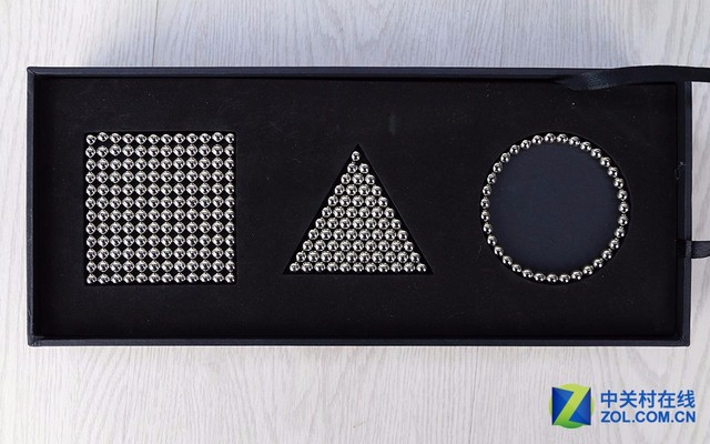 花樣百出 2015年手機(jī)發(fā)布會(huì)邀請(qǐng)函回顧